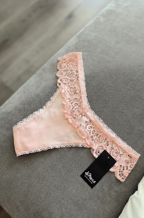 Colaless Luciana Rosa