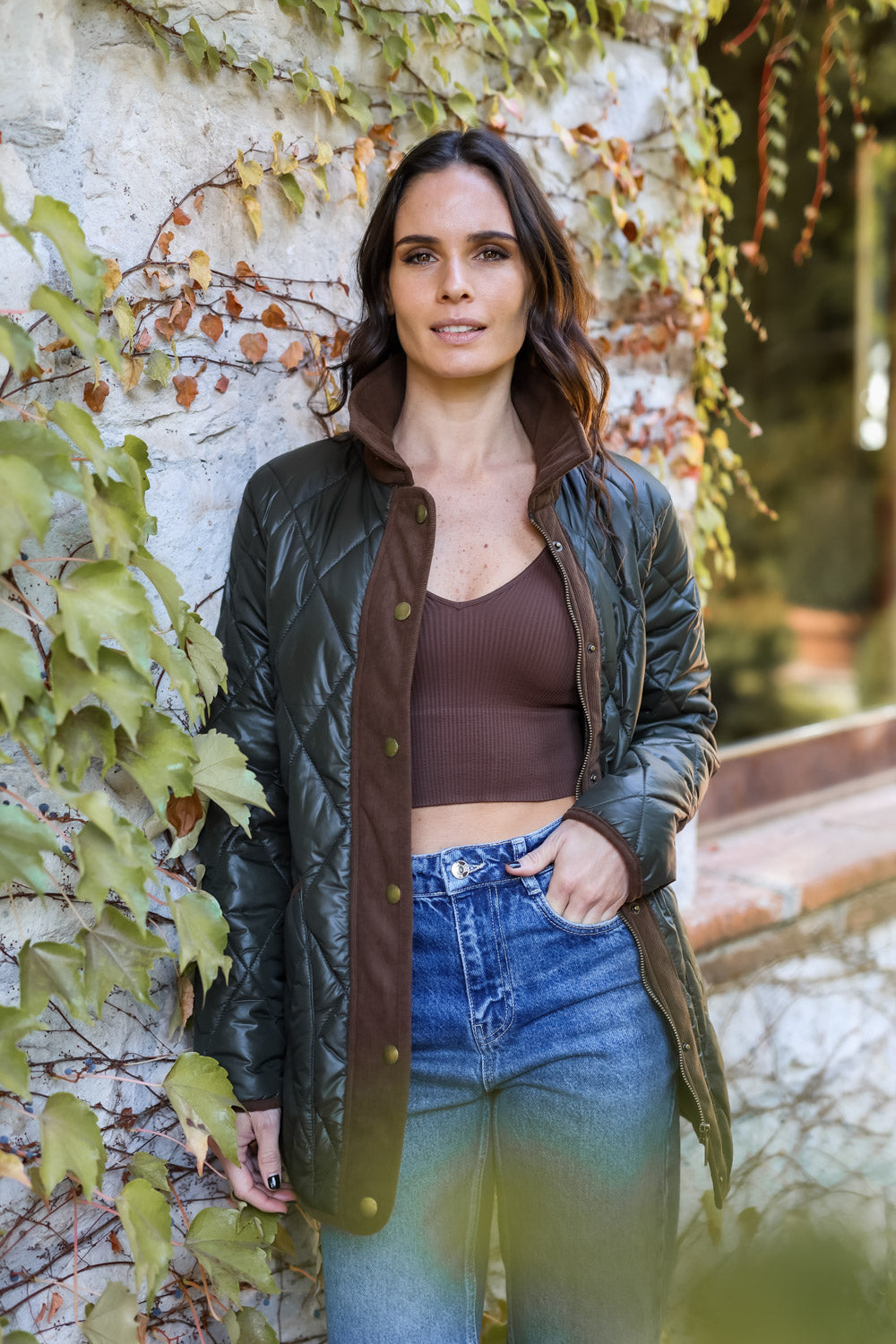 Brami Melania Mangas Cafe