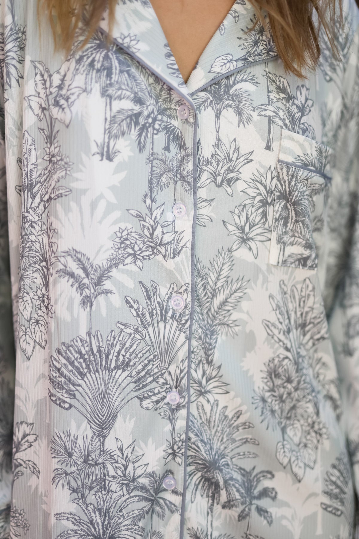 Camisa Aisha Tropical Pistacho